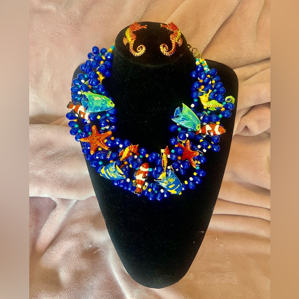Sassy Jones Turks & Caicos Necklace Bib w/matching seahorse earrings